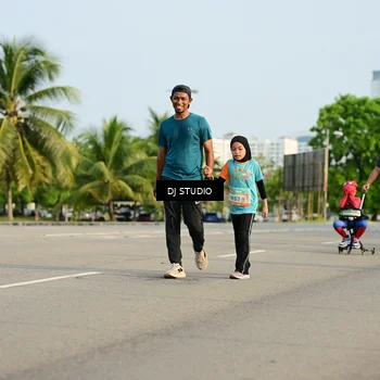 Runner Photo 8352654