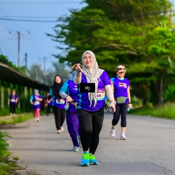 Runner Photo 8352656