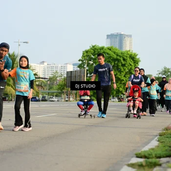 Runner Photo 8352669