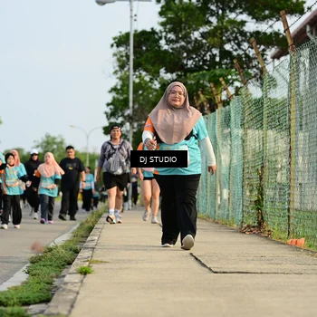Runner Photo 8352693