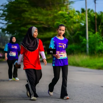 Runner Photo 8352704