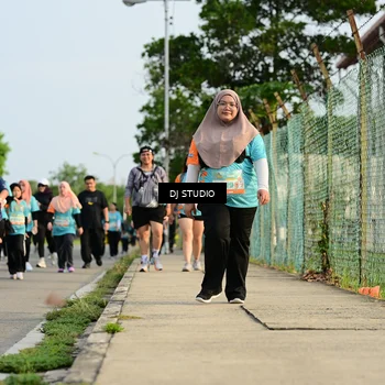 Runner Photo 8352710