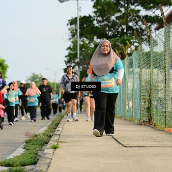 Runner Photo 8352714