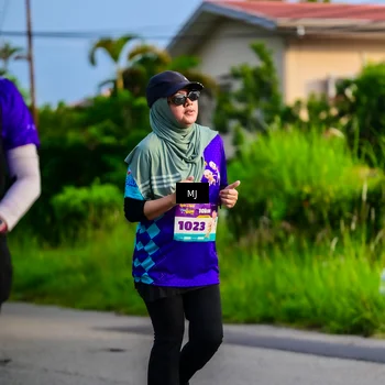 Runner Photo 8352737