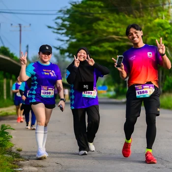 Runner Photo 8352792
