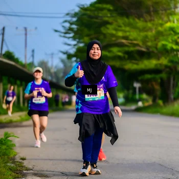 Runner Photo 8352793