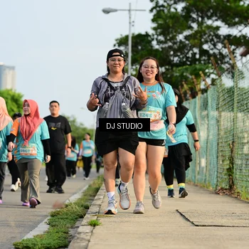 Runner Photo 8352812