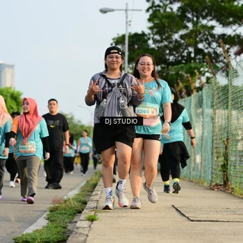 Runner Photo 8352814