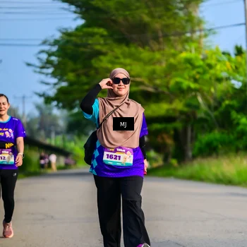 Runner Photo 8352824