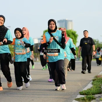 Runner Photo 8352850