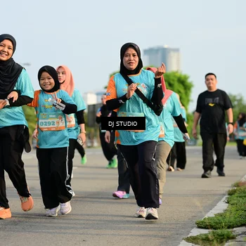 Runner Photo 8352854