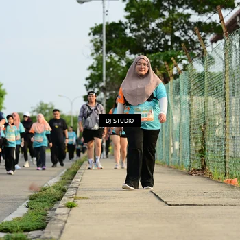 Runner Photo 8352864