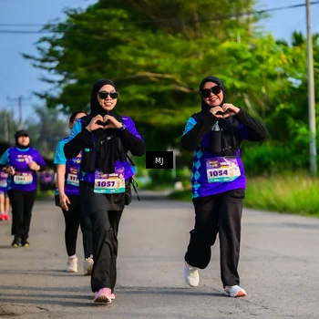 Runner Photo 8352901
