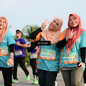 Runner Photo 8352909