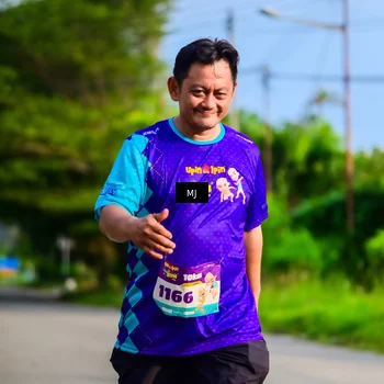 Runner Photo 8352921