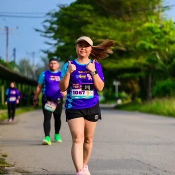 Runner Photo 8352972