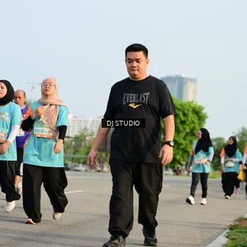 Runner Photo 8352974