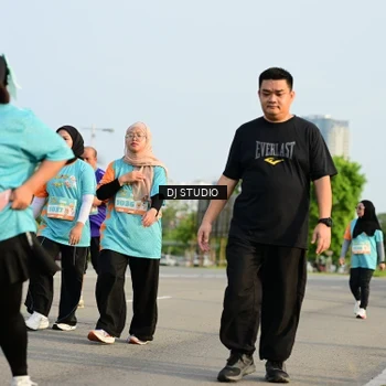 Runner Photo 8353013