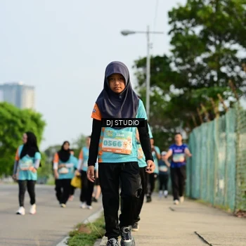 Runner Photo 8353016