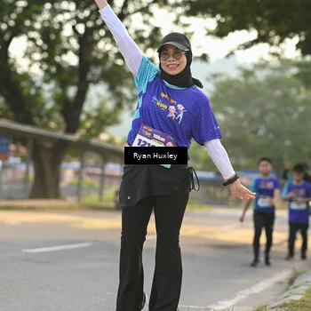 Runner Photo 8353028