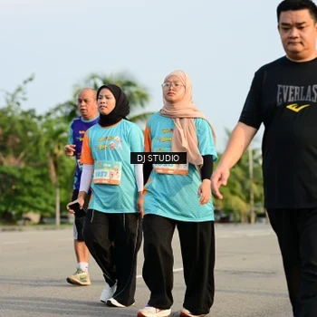 Runner Photo 8353037