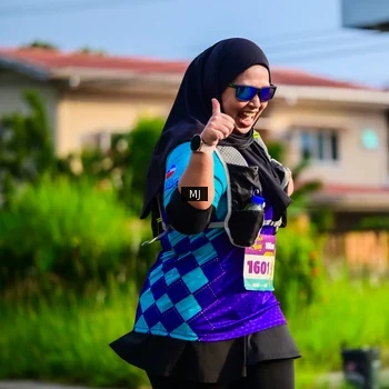 Runner Photo 8353039