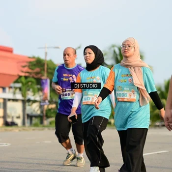 Runner Photo 8353045