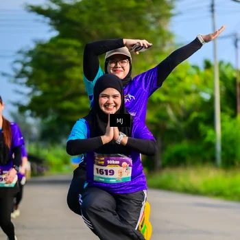 Runner Photo 8353059