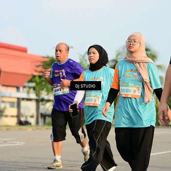 Runner Photo 8353063