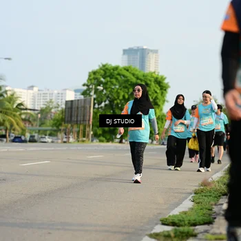 Runner Photo 8353064