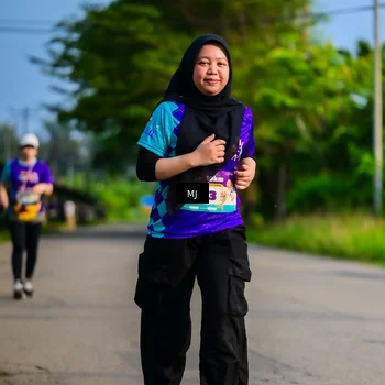 Runner Photo 8353084