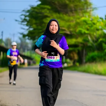 Runner Photo 8353087