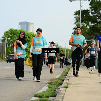 Runner Photo 8353089