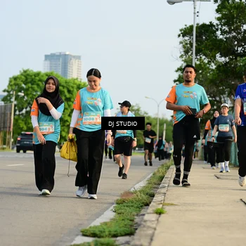Runner Photo 8353096
