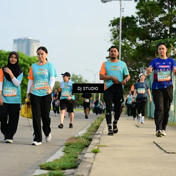 Runner Photo 8353110