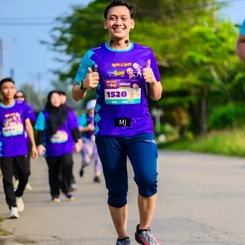 Runner Photo 8353136