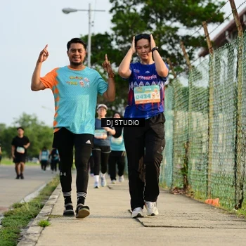 Runner Photo 8353157