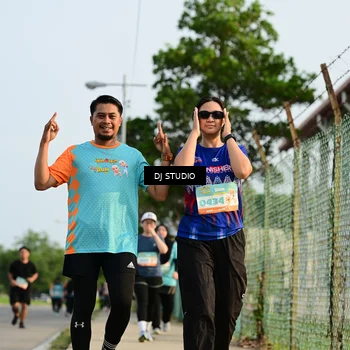 Runner Photo 8353169