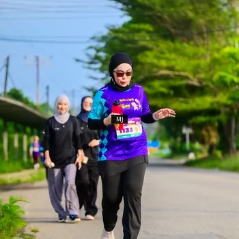 Runner Photo 8353171