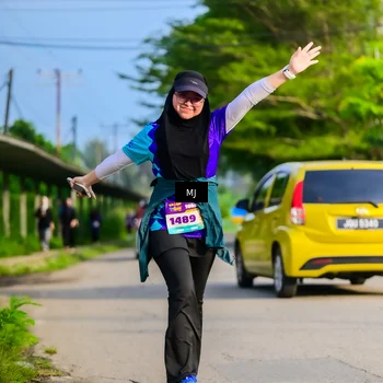 Runner Photo 8353176