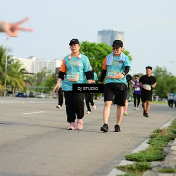 Runner Photo 8353182