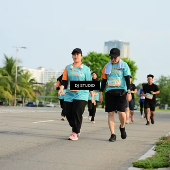 Runner Photo 8353189