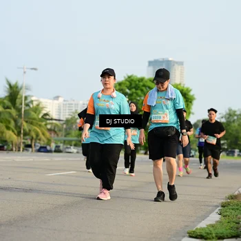 Runner Photo 8353190