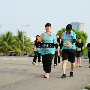 Runner Photo 8353202