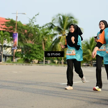 Runner Photo 8353208