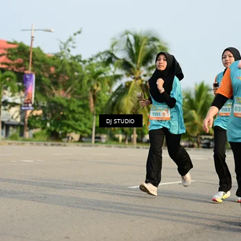 Runner Photo 8353209
