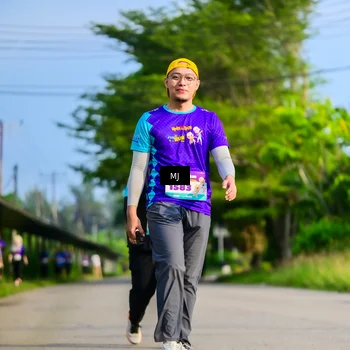 Runner Photo 8353212