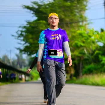 Runner Photo 8353215
