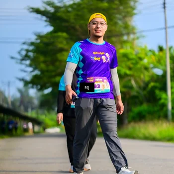 Runner Photo 8353217
