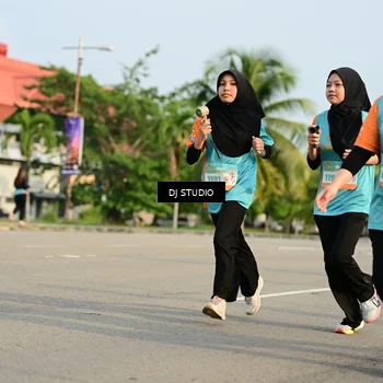 Runner Photo 8353221